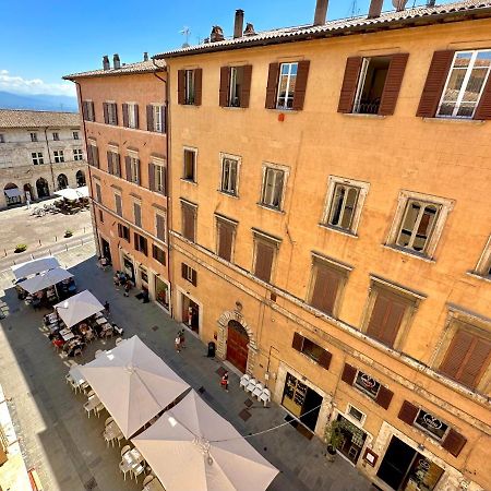 Royal Domus Perugia - Via Mazzini Apartman Kültér fotó
