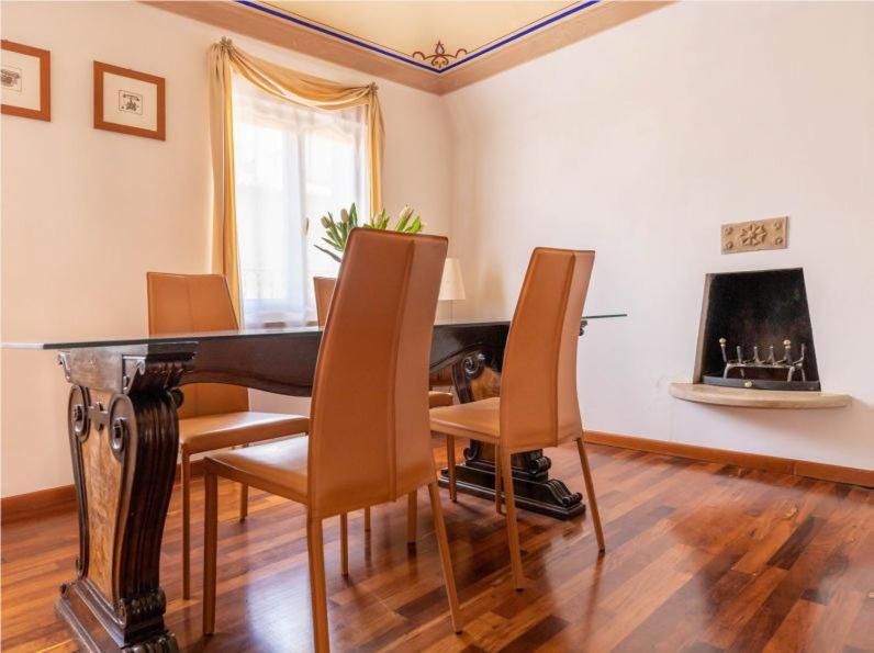 Royal Domus Perugia - Via Mazzini Apartman Kültér fotó